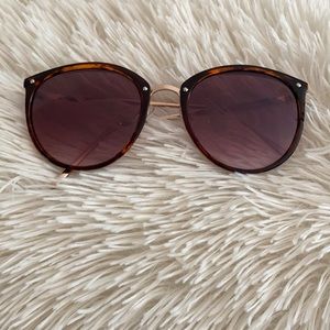 Tortoise Shell Sunglasses